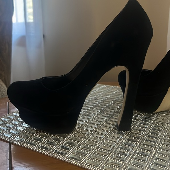 Black suede platforms - Picture 2 of 3